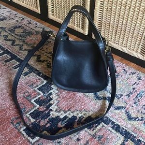 Madewell: Sydney Shoulder Bag - Color: Black